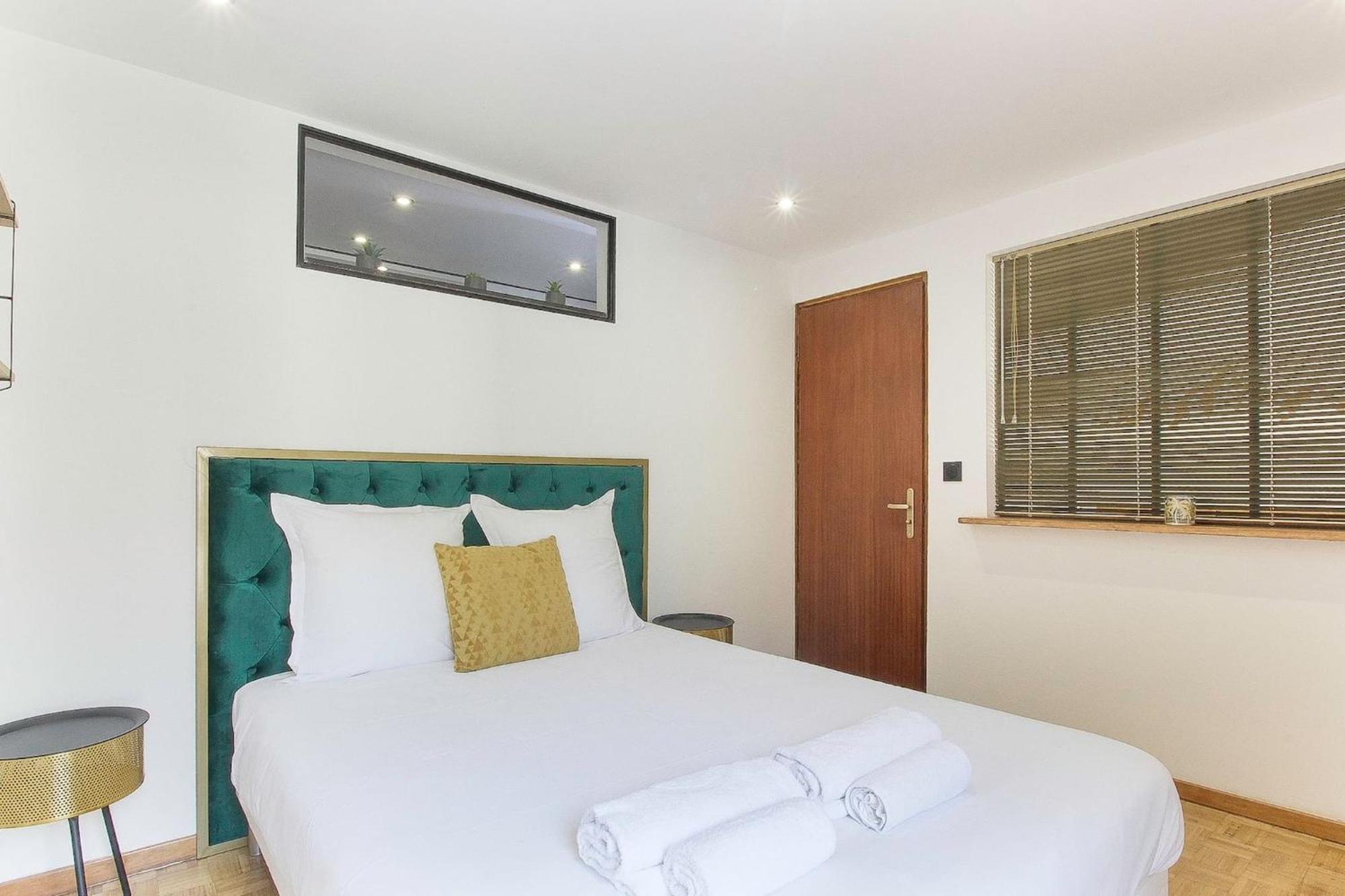 Bellevarde Apt - Newly Renovated - Central - Beside Tmb Start/End Лез-Уш Экстерьер фото