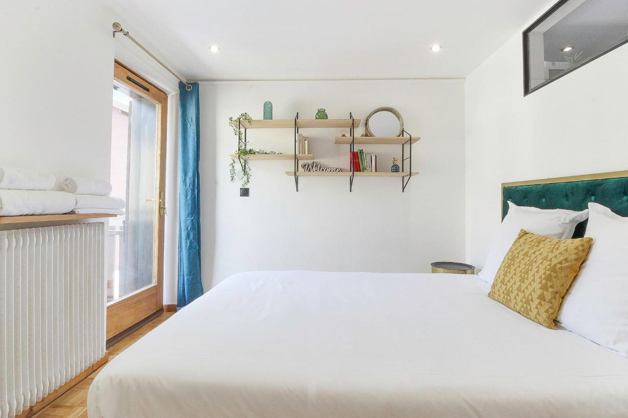 Bellevarde Apt - Newly Renovated - Central - Beside Tmb Start/End Лез-Уш Экстерьер фото